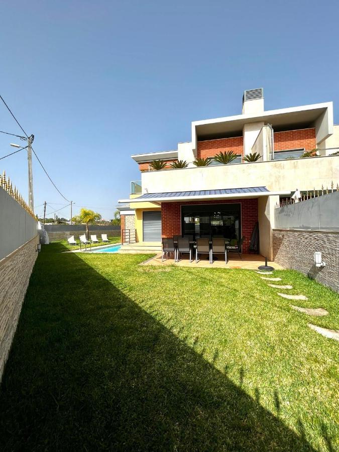Funtastic Villa With Pool Albufeira Eksteriør bilde